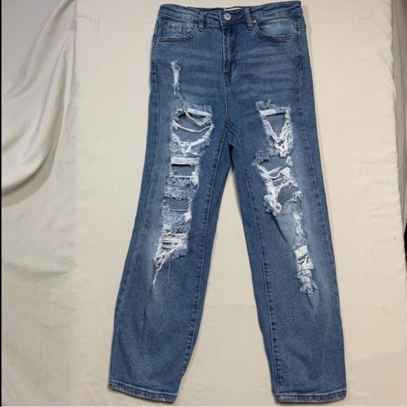 ALMOST FAMOUS Baggy Dad Jeans Women's 5 Destroyed Blown Out Ripped Blue Denim - Picture 1 of 8